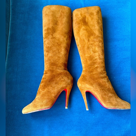 Christian Louboutin Caramel Suede Boots - Picture 2 of 11